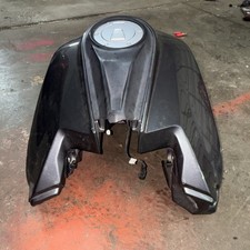 Tapa Del Tanque De Combustible De La Motocicleta Para KTM 790 890 ADVENTURE/ R/DUKE 690 Enduro/R/SMCR 1290 SUPER DUKE R/GT Tapa De Tapón Llenado Aceite Motor Motocicleta Accesorios Para Sombreros (Col