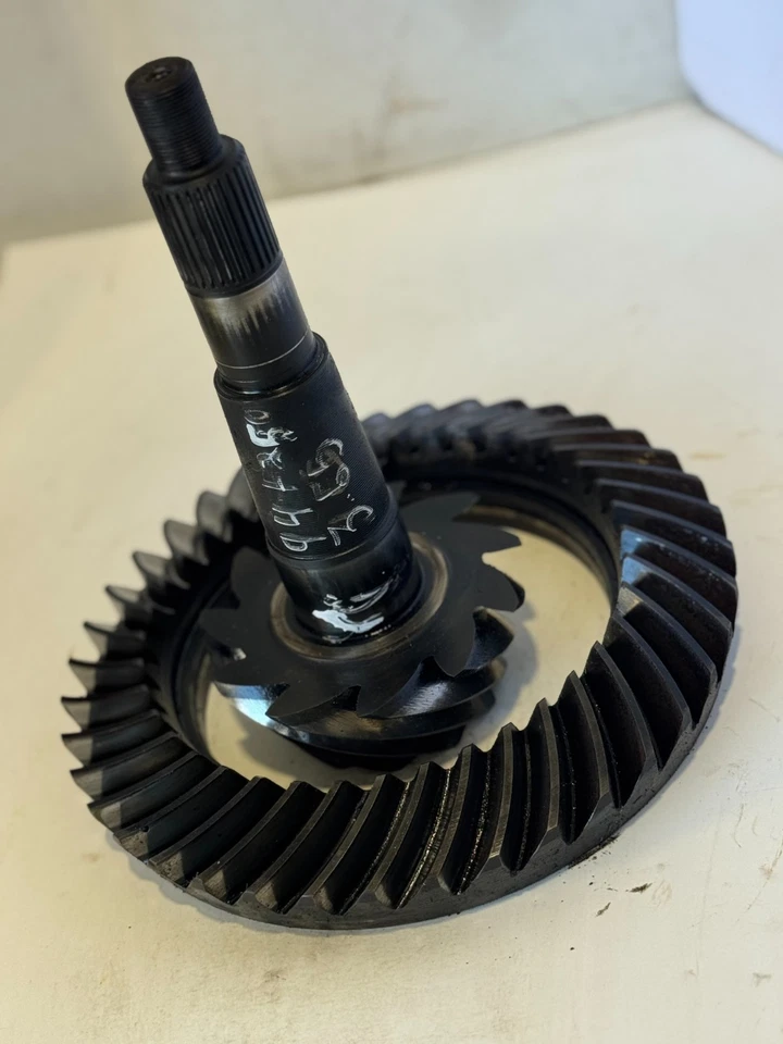 Ford F250 F350 Sterling 1984-1997 10,25 eje anillo y piñón 3,55 usado OEM Foto 3 de 4