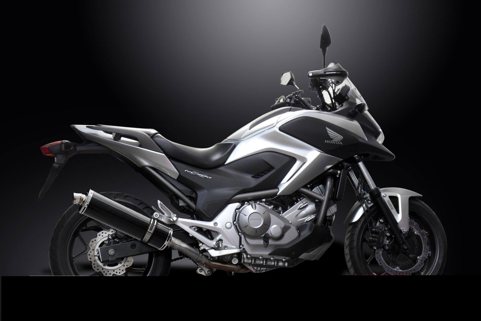 Silencieux Honda NC 700 X en carbone pour vos trajets quotidiens et voyages