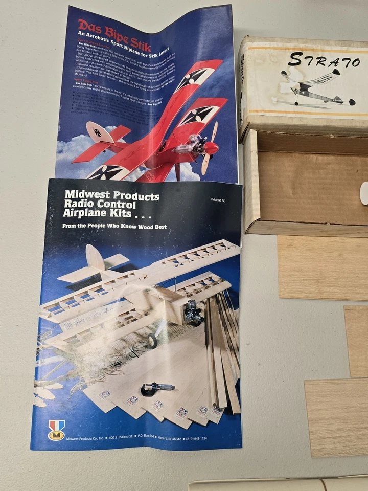 Vintage Strato Streak Old Timer Model Airplane Kit #202 As Is READ - Image 3 of 4
