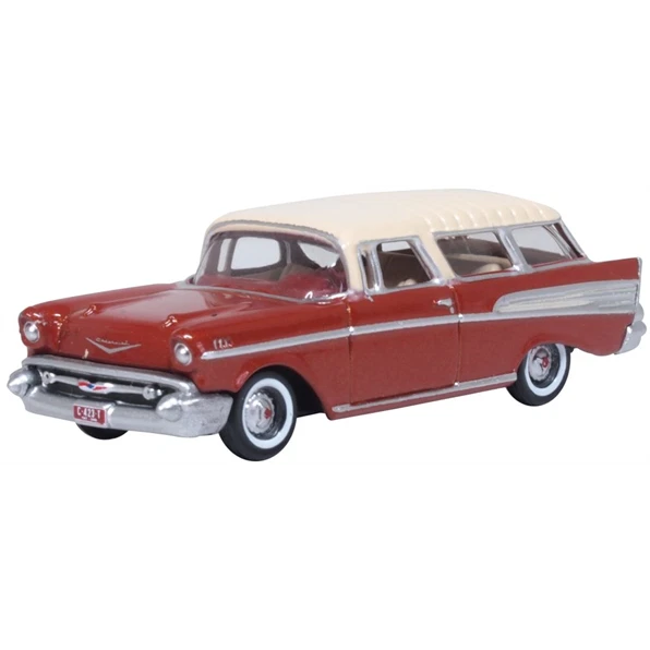 Chevrolet Nomad 1955 In Scala 1:64 - Modello Pressofuso Rosso Con Gancio NHRA