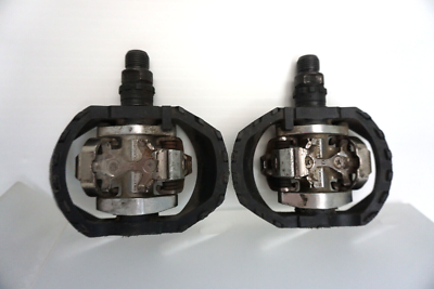 Shimano PD-M424 Platform Flat Clipless Pedals No Cleats