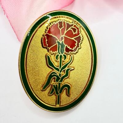 Vintage Red Carnation Flower Lapel Pin Valley Casting Signed Oval Enamel Lacquer