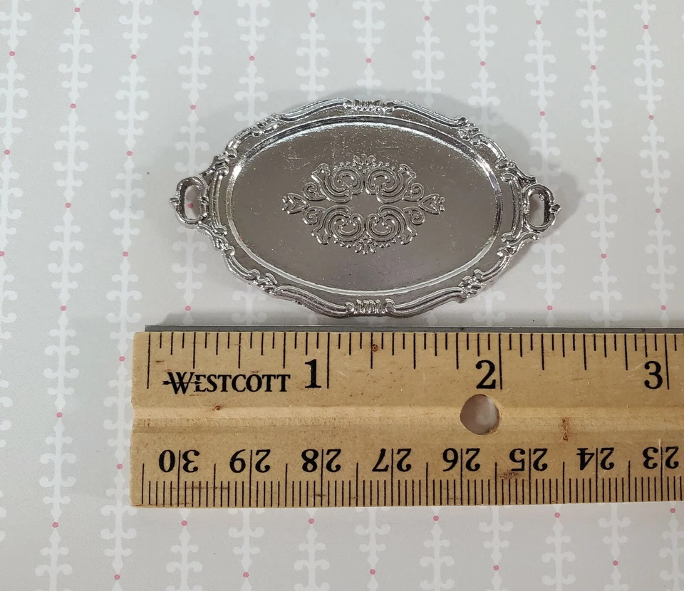 Bandeja plateada ovalada para casa de muñecas con asas miniatura grande escala 1:12 Foto 3 de 4