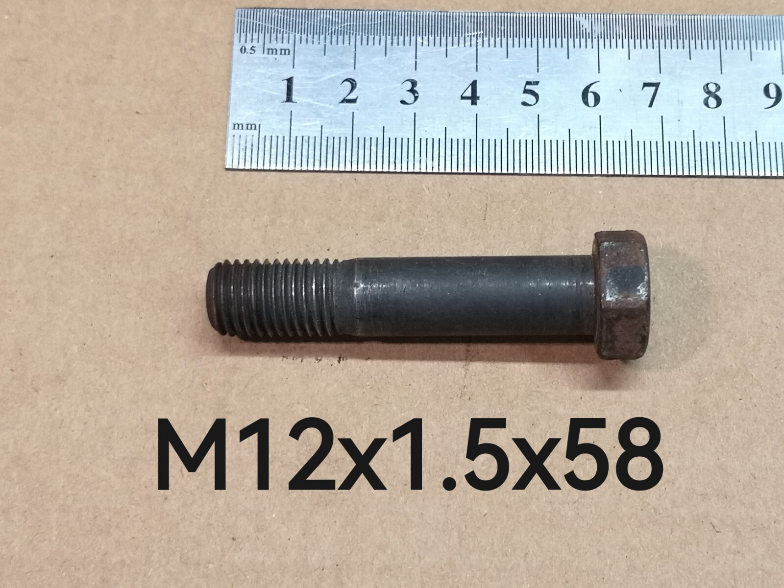 BMW OEM GENUINE SHAFT HEX BOLT SCREW M12x1.5x58 26117523709  