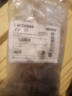 Uponor A4020500 Compression Fitting Assembly 1/2'' QS R20 Thread 10 Pack