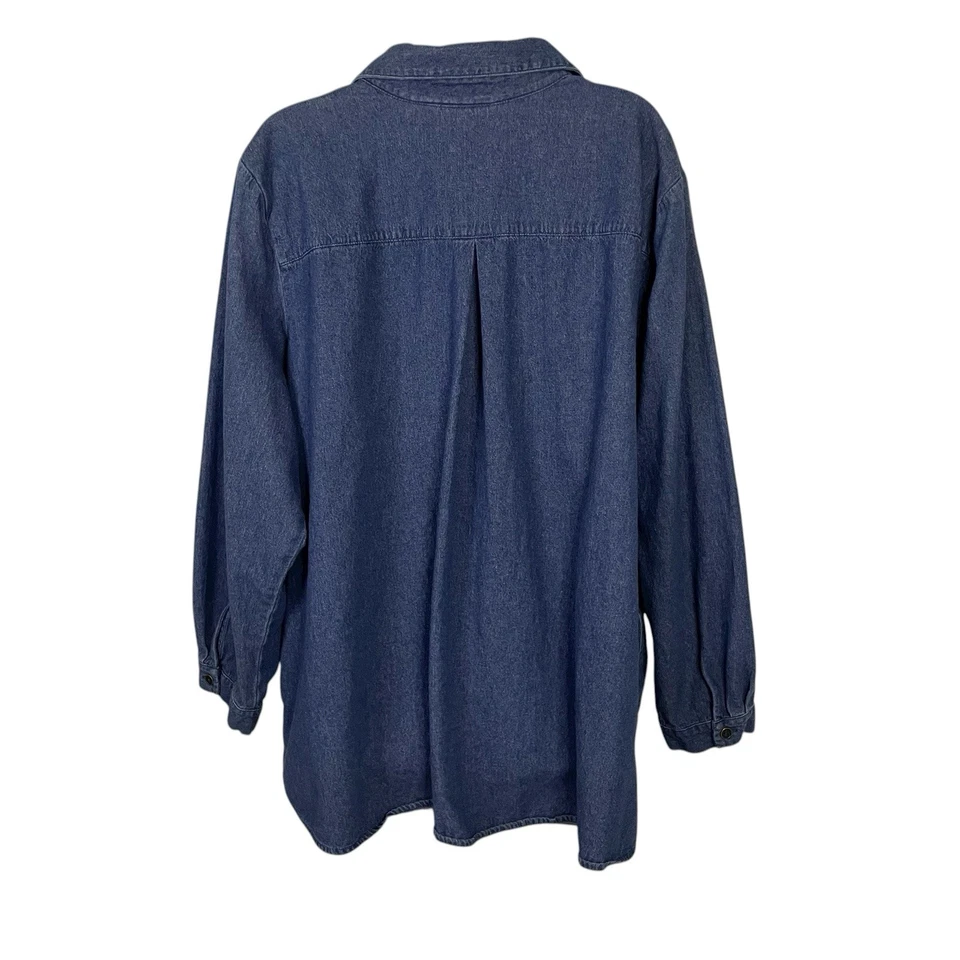 Camisa Joan Rivers feminina jeans azul manga longa com botões e bolsos laterais 3X - Imagem 4 de 4