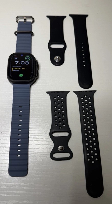 Apple Watch Ultra 3 Black With Ocean Anchor blue band