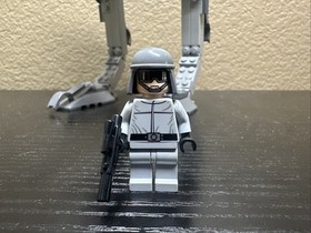 LEGO STAR WARS 7657 AT-ST 100% Complete W/Instructions L20