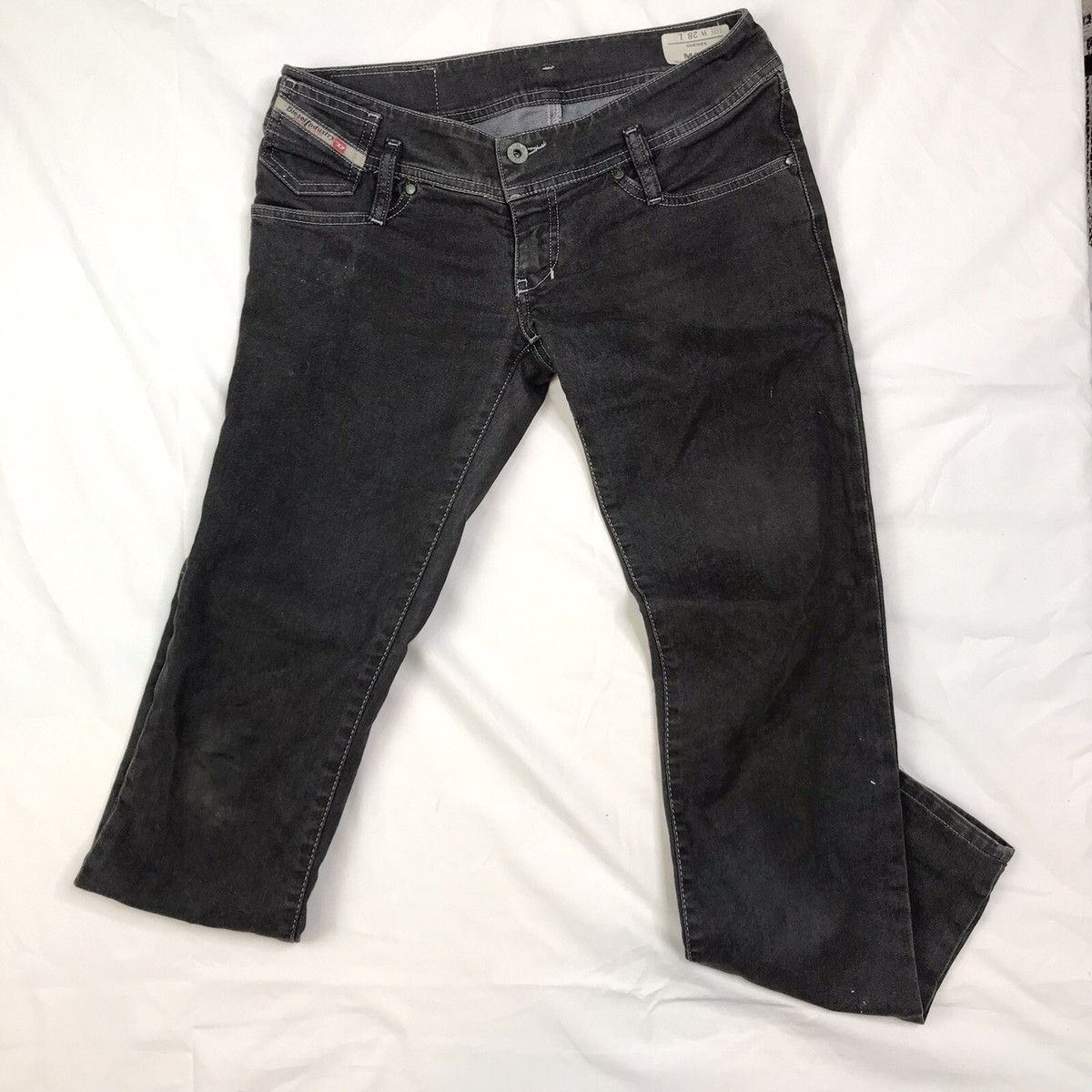 Diesel Jeans Size W 28 L RN 93243 CA 25594 A051221 Grey Diesel Jeans Size W 28 L RN 93243 CA 25594 A051221 Grey