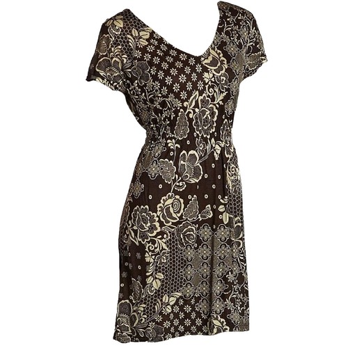 green emerald velvet dress Amazon.com: Taylor Dresses Women's Sleeveless Sweetheart Neck Jacquard Fit  and Flare Midi Dress, Black Grey, 4 : Clothing, Shoes & Jewelry