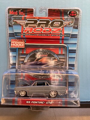 Maisto Playerz 欧州車４台セット☆レア☆ Maisto Playerz Luxury Diecast Collection Ford Excursion Limousine