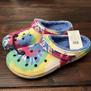 tie dye fleece crocs