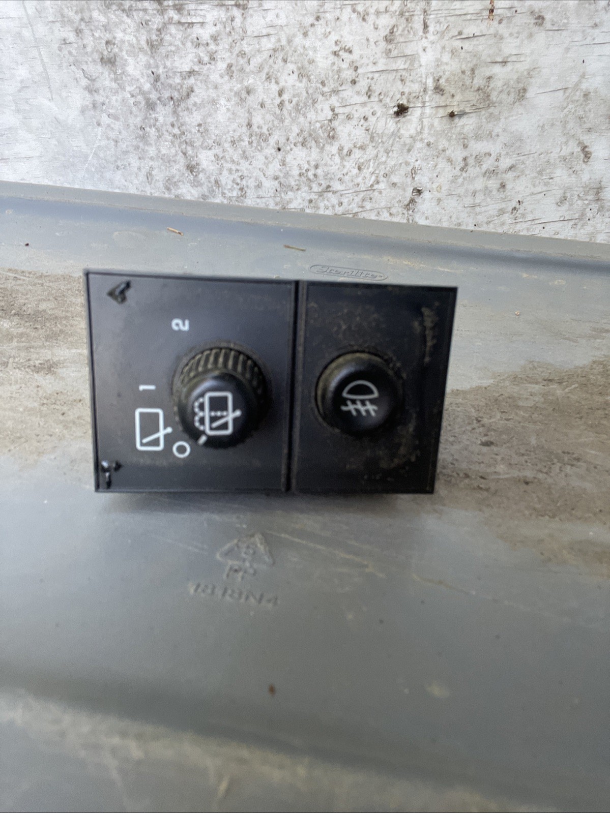 2000-2002 Chevy Suburban Tahoe GMC Yukon XL Rear Wiper Fog Light Switch