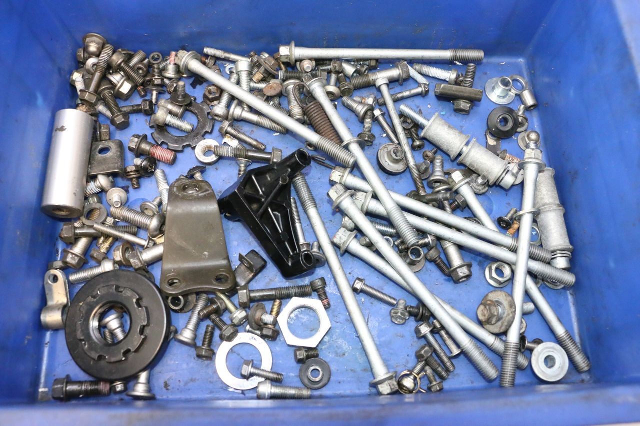 SCREWS BAG - KAWASAKI ZX-6R ZX6R 600 (2000 - 2002)