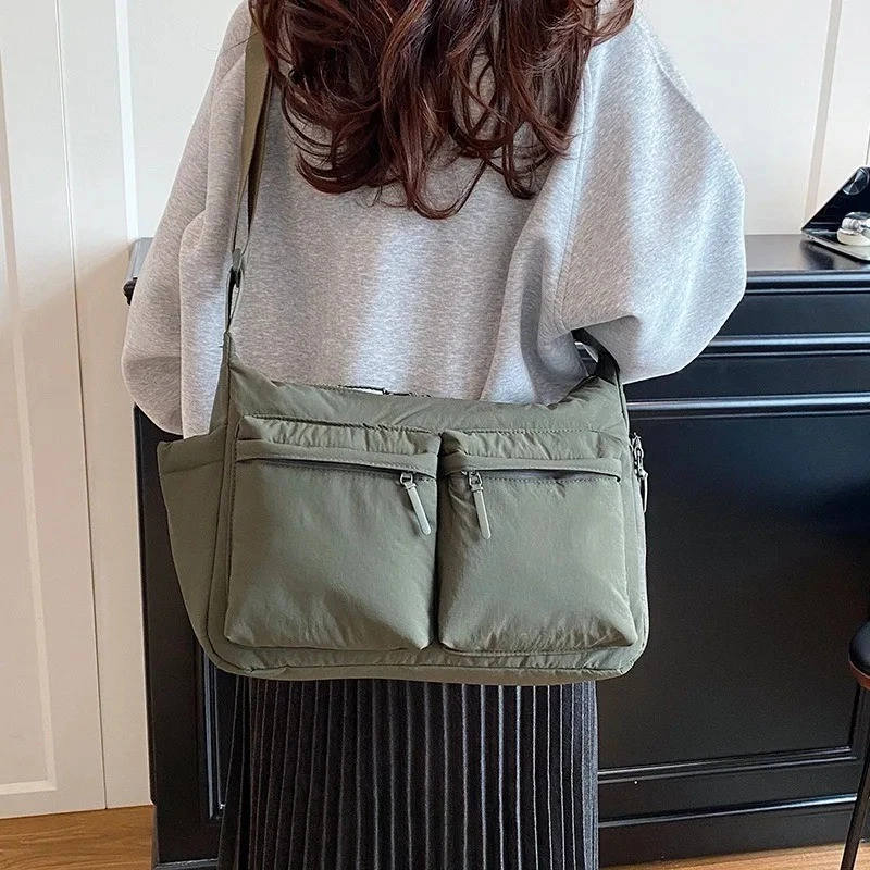 UNIQLO Casual Multi-pocket Messenger Bag Men Women Shoulder Bag Travel Sport Bag