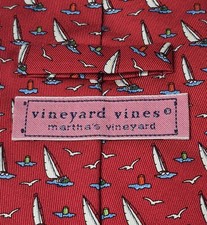 Martha's Vineyard Vines Red Sailboat 100 Silk Tie 4" x 58" Made USA Buoys Gulls