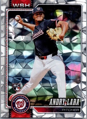 2026 Topps #36 Andry Lara Diamante Foil