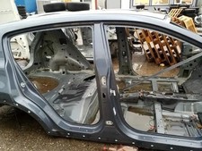 KIA SPORTAGE V NQ5 Rechte metallische Seitenschweller 1.70 26217849