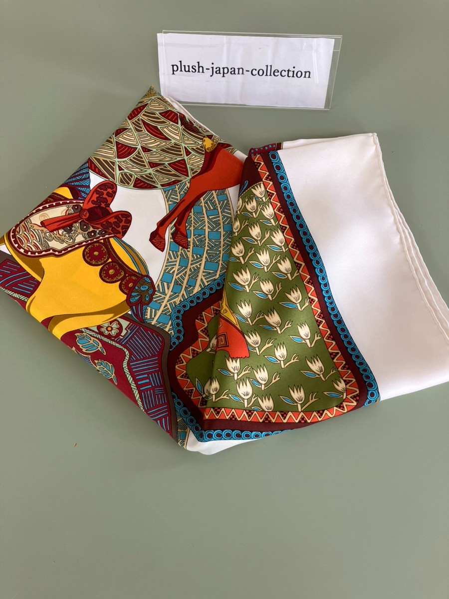 HERMES Carre 90 ART des STEPPES Silk Scarf white Multicolor No Box