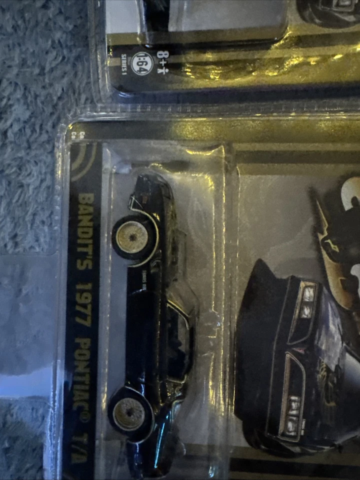 Smokey And The Bandit Greenlight 1/64 Lot Of 2 VARIANT RARE - Image 4 of 4