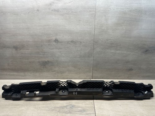 Volkswagen Passat B8 2015 Stoßstange hinten Halterung 3G9807863 TNR30212