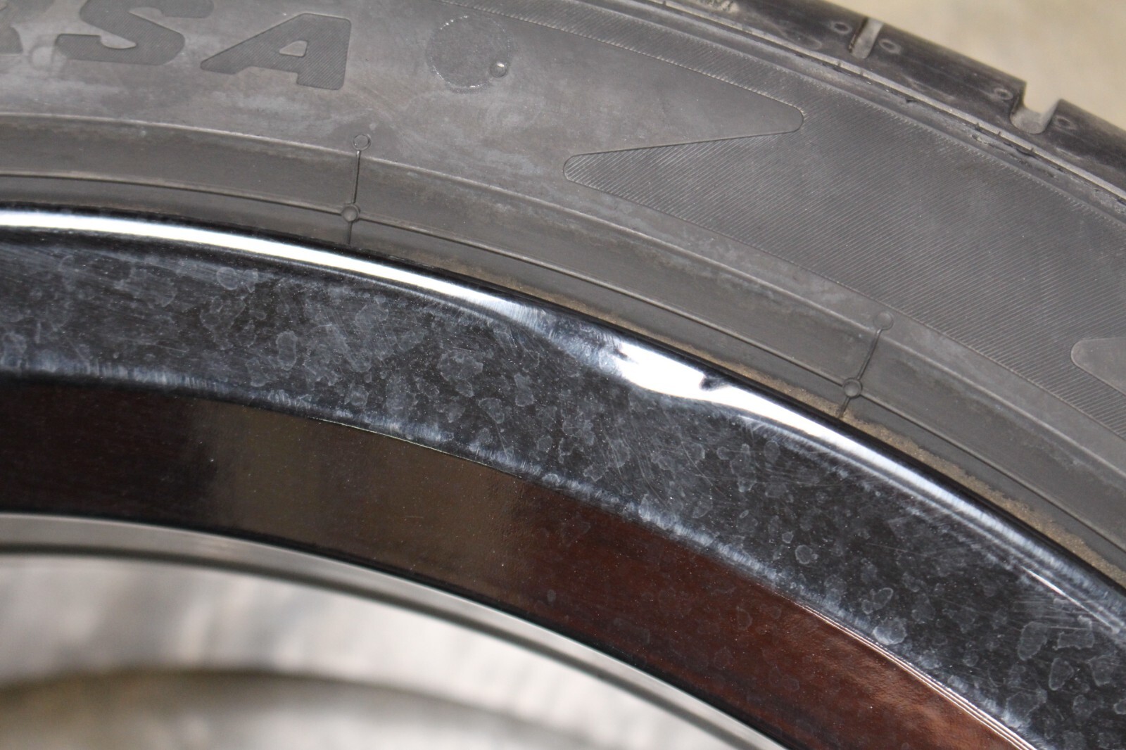 2015 McLaren 650S, Front Wheel, Bent Barrel, Used, P/N 11B1273CP