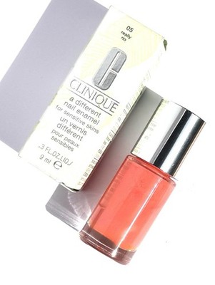 Clinique A Different Nail Enamel For Sensitive Skins 05 Really Rio 9ml