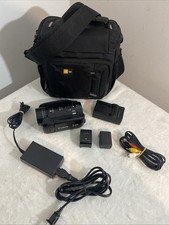 Canon VIXIA HF10 HD Built-In-Memory 16GB Camcorder with Accessories Works Great