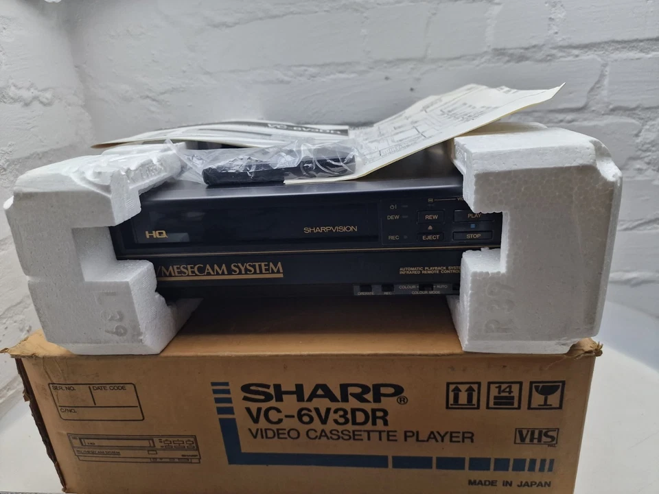 Sharp VC-6V3DR VHS Videorekorder VCR PAL MESECAM HQ 220V Japan mit Fernbedienung - Bild 4 von 4