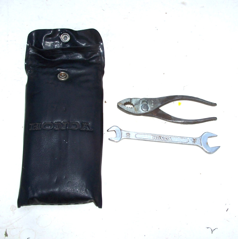 Honda motorcycle plastic case pliers wrench    kit roll items