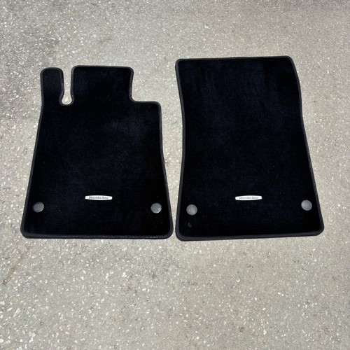 Mercedes-Benz Floor Mats Black Good A1726800248 A1726800548 OEM R172 SLK-Class