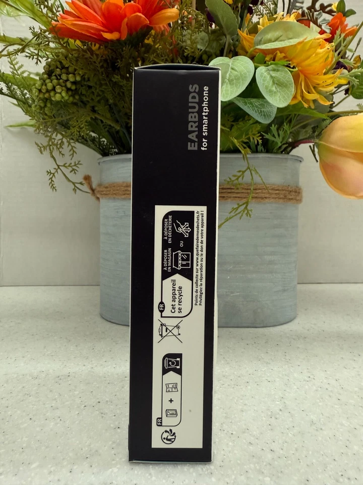 JVC Earbuds for Smartphone HA-F17M In-Ear Stereo Headphones - NIB (black) - Image 3 of 4