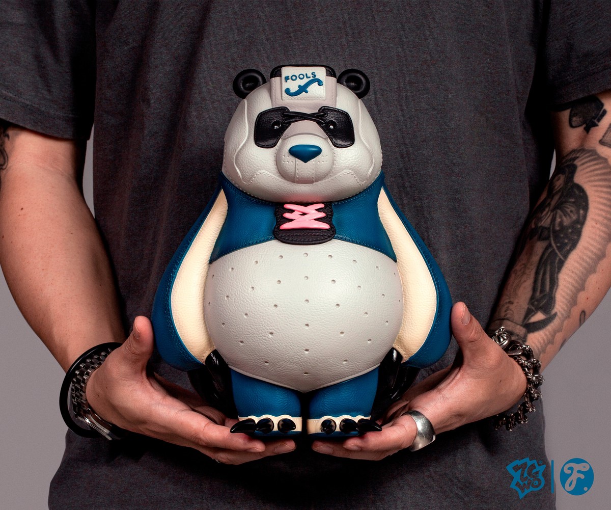 ZCWO Fools Paradise Akkoii Taiketsu Panda Navy Ver Vinyl PVC H26CM