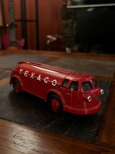 1994 ERTL Texaco 1934 Diamond T Tanker "Doodle Bug" Collectors Series 11 - Bank