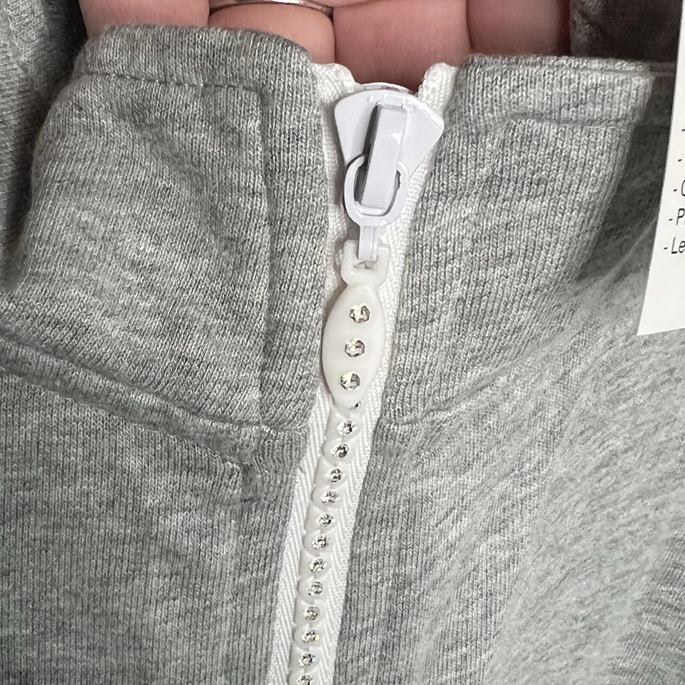 NWT Quacker Factory Sleeveless Vest Gray 1X Full Zipper Embellished Rhinestones - Image 4 of 4