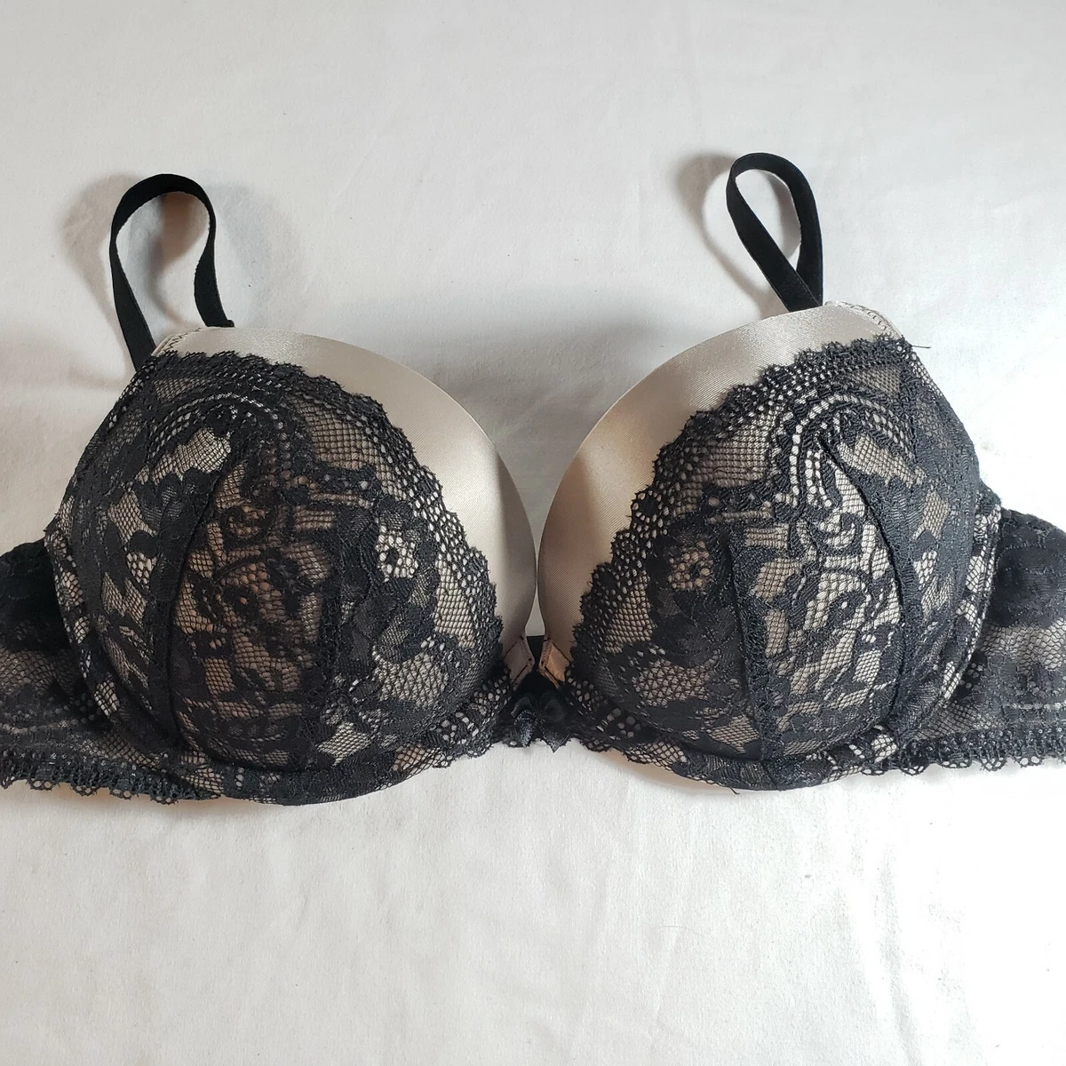 Victoria's Secret 36B Bombshell Bra Miraculous Plunge Push-Up Silver Black  Lace