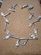 Silver Tone  Retro Theme Leaf Necklace Used Modern Jewllery