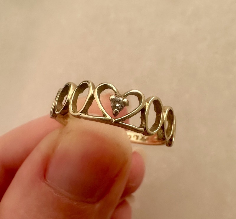  10k Yellow Gold Heart Ring Engagement sweetheart promise ring diamond sz 7.5