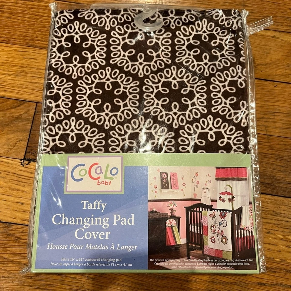 CoCaLo Baby Taffy Cambiador Almohadilla Cubierta Marrón Blanco Se Adapta a 16”x32” Cambiador Foto 2 de 4