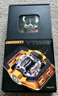DMR V Twin Clipless MTB Pedals Orange SPD EMTB Awesome