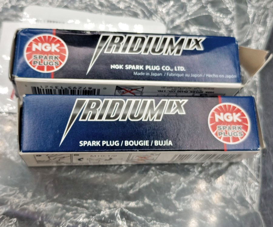 NGK Iridium Sparkplug CR9EIX Compatible With Harley-Davidson Softail Breakou