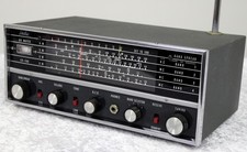 Very rare 1960s vintage Veritone Valve/Tube Radio A.M. Made in Japan FREEPOST