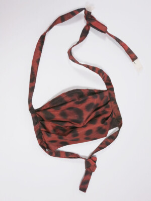 REGEN STAUB MASKE MUND NASE SKIMS LEO LEOPARD CAT TIGER MIU TAILORED KARDASHIAN