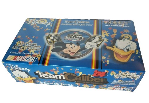 NASCAR 2004 Daytona 500 Mickey Mouse 1/64 Team Caliber Disney