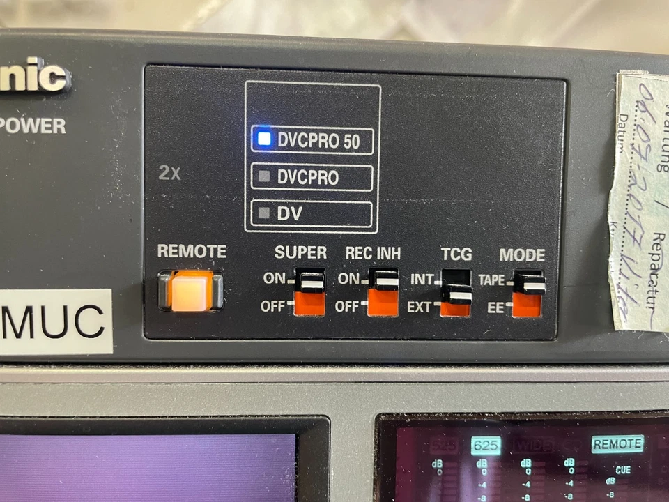 Panasonic AJ-SD965 | DVCPro 50 Videokassettenspieler | Videorekorder - Bild 3 von 4