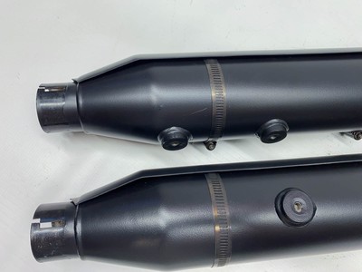 Harley Davidson Endtopf Exhaust Muffler 64900472 64900473 online 
