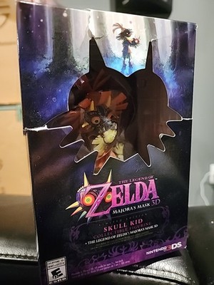Rare NEW in Box Legend of Zelda Majora's Mask 3D Limited Edition
