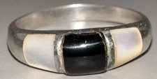 Onyx Mother Of Pearl Inlay Sterling Silver Ring Size 8 3g