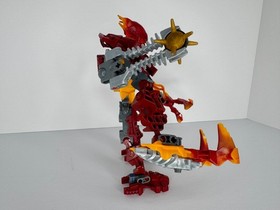 Bionicle Malum Glatorian 8979 with thornax, instructions and canister